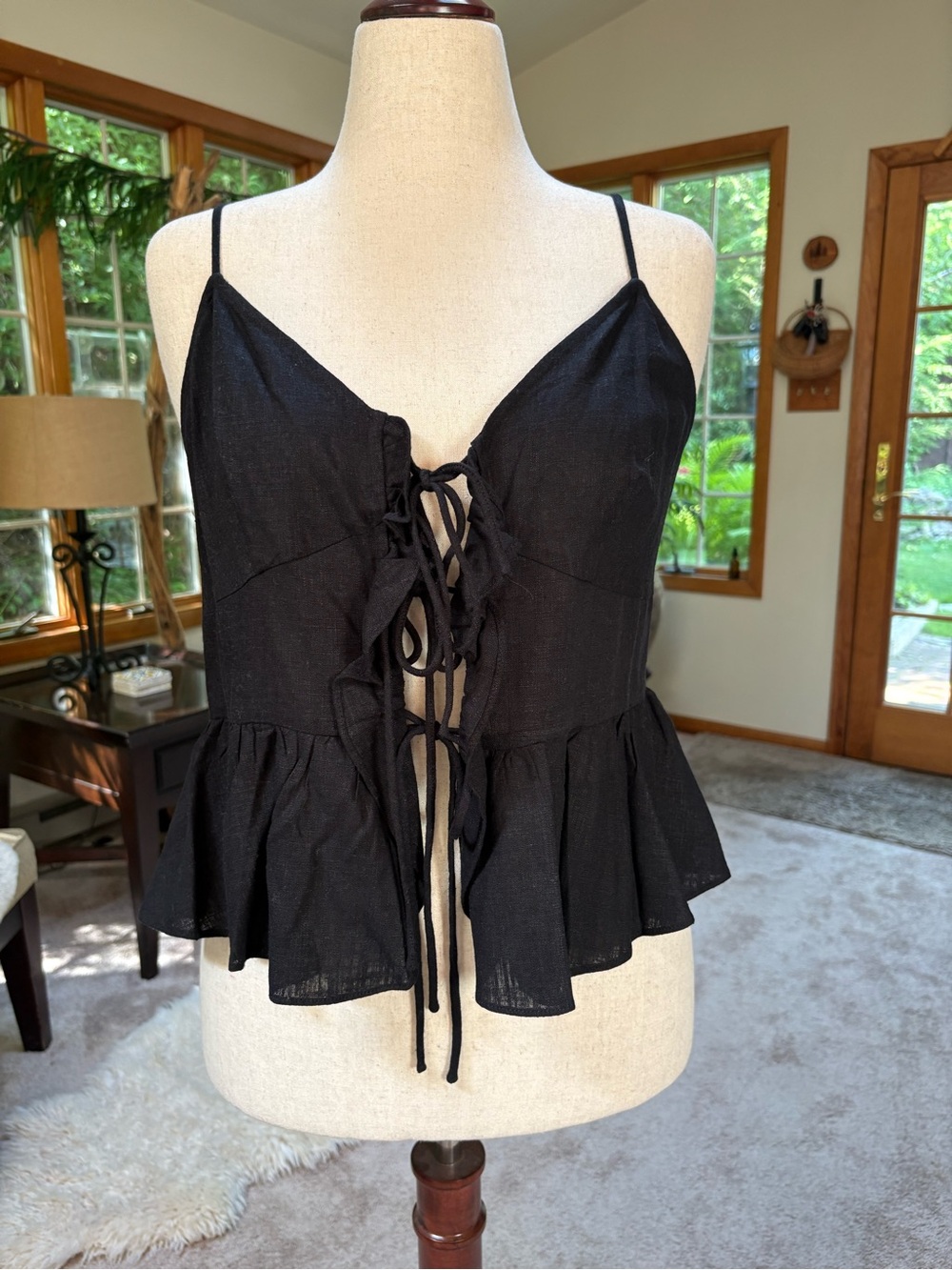 NWT Express Black Linen Blend V-Neck Tie Front Peplum Tank